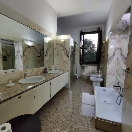 Bed and Breakfast Ghia Πάρμα