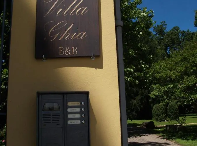 Ghia Bed and Breakfast Πάρμα