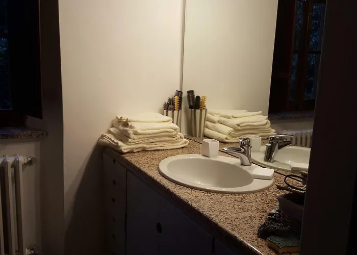 Ghia Bed and Breakfast 3*